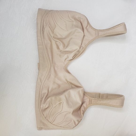 Bali Live It Up Seamless Underwire Bra 3355 Size 36D - Picture 1 of 5